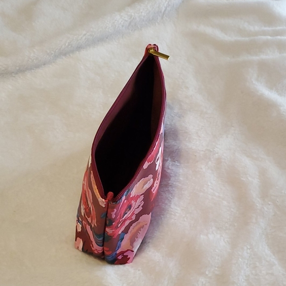 Large makeup bag - Picture 2 of 3